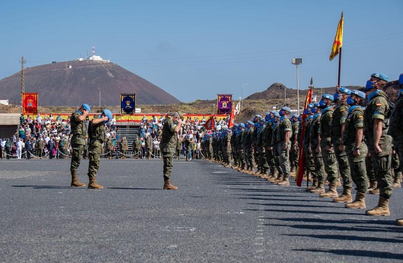 2. Saludo a la Bandera