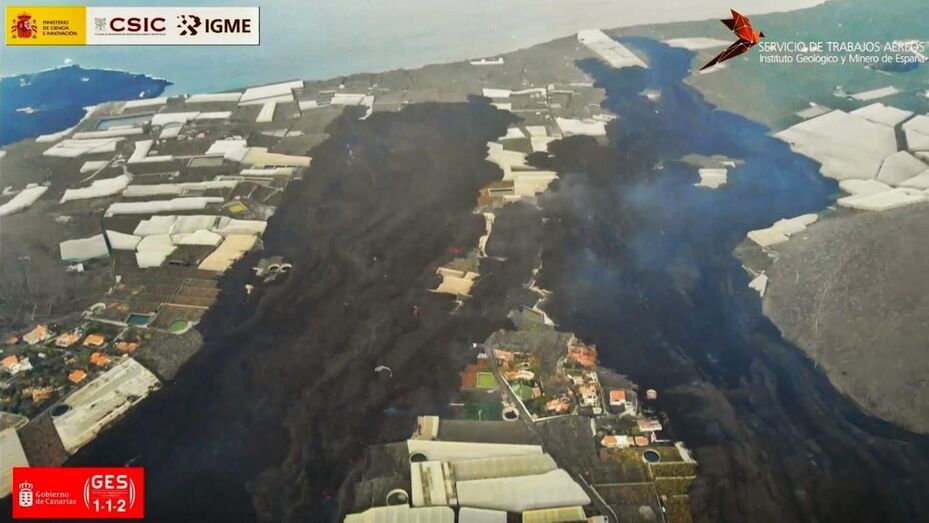 211121 Erupción La Palma aporte de lava en las coladas 4 y 7