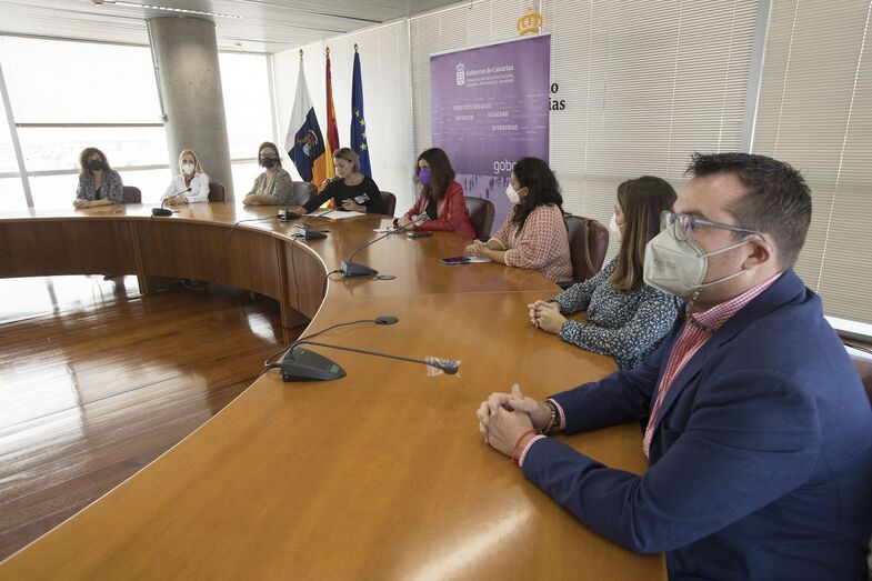 17.11.21 Las Palmas de Gran Canaria.  Presentación de la campaña 25N. Edificio Usos Múltiples Foto Quique Curbelo