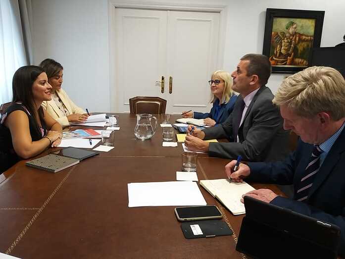 01102019Yaiza Castilla se reúne con Jet2