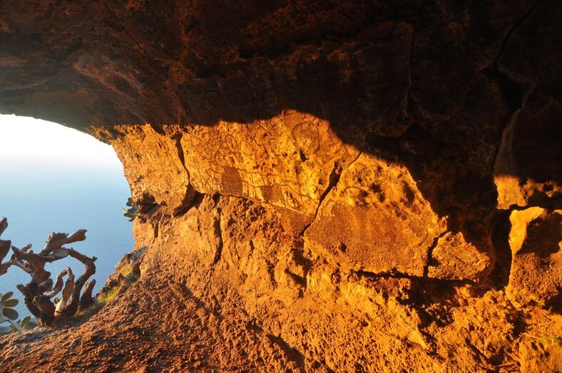 cueva agua 1