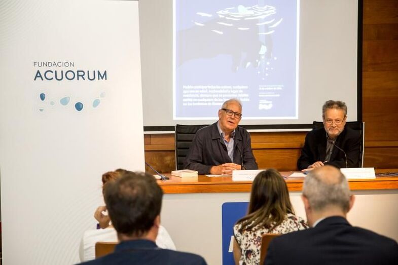 ACUORUM 4