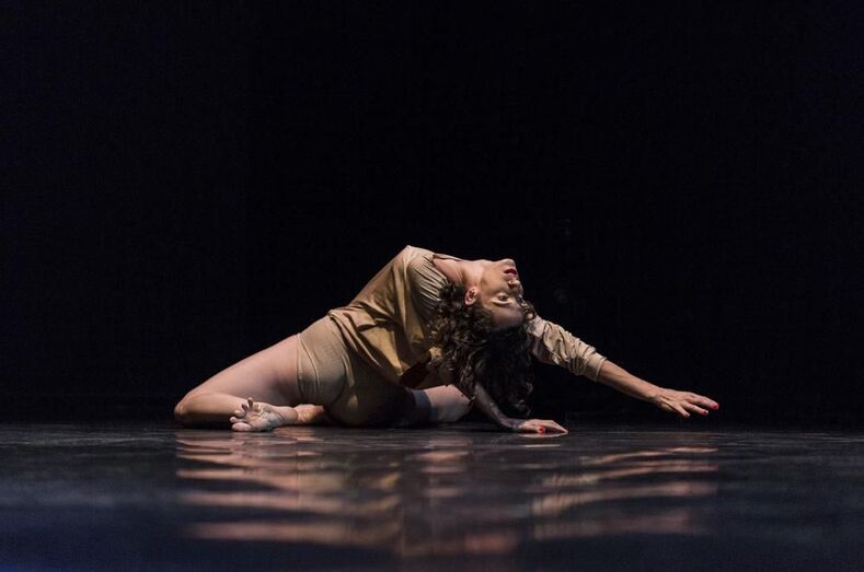 23M UNDERNEATH Israel por Jesús Robisco