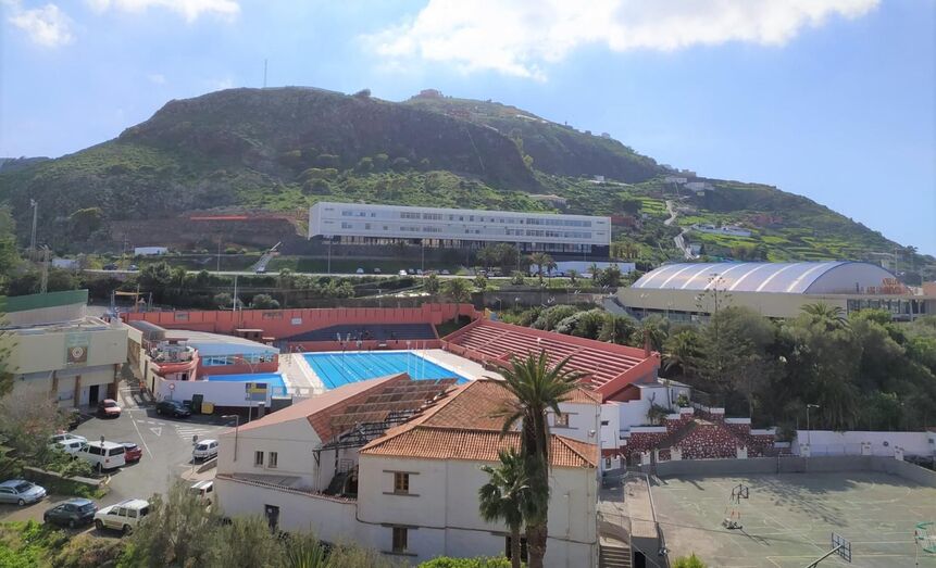 01Ciudad Deportiva de Guía