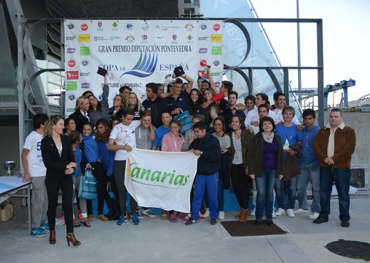COPA ESPANA 420 23.jpg equipo canario