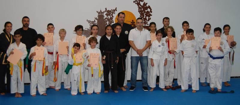 entregacinturonesnov2016