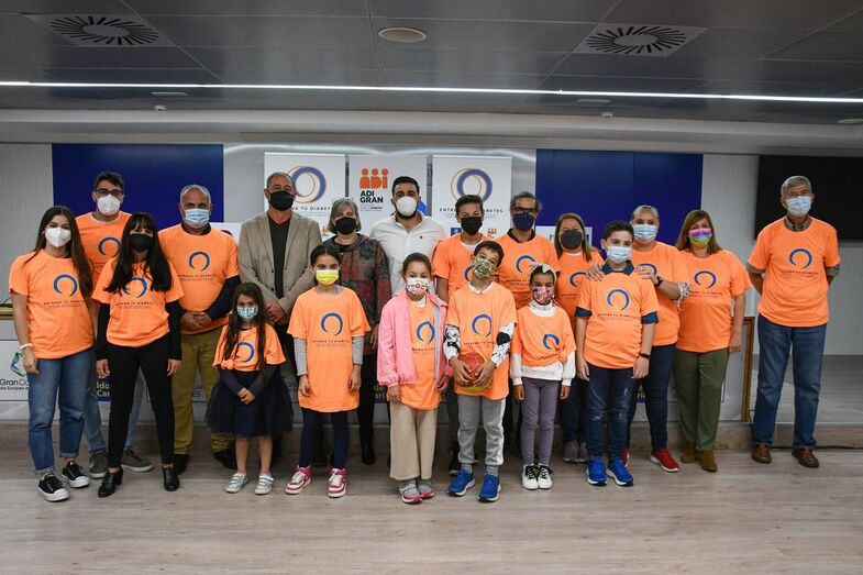 220412 Firma convenio Consejería de Deportes ADIGRAN 1