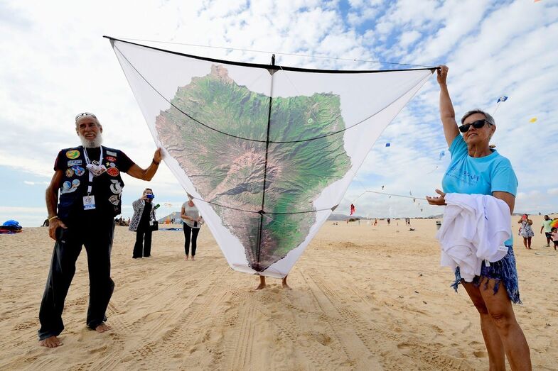 FOTO 8 FESTIVAL COMETAS FUERTEVENTURA mpg 12112021