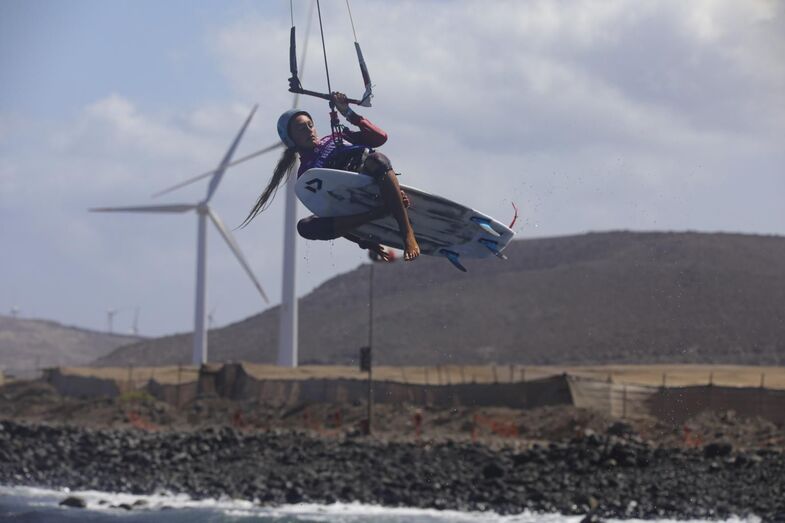 Noah Nicolas durante la final de Strapless Freestyle contra Lorenzo Casati