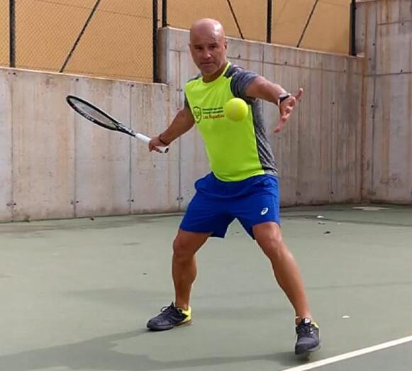 tenistbarrialjugador