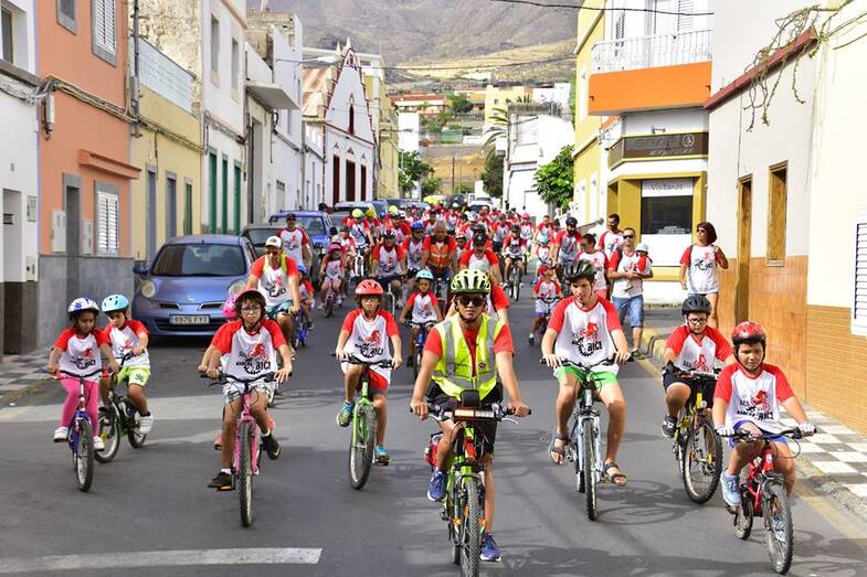 37960485 1191299837882177 9159809136509059072 n