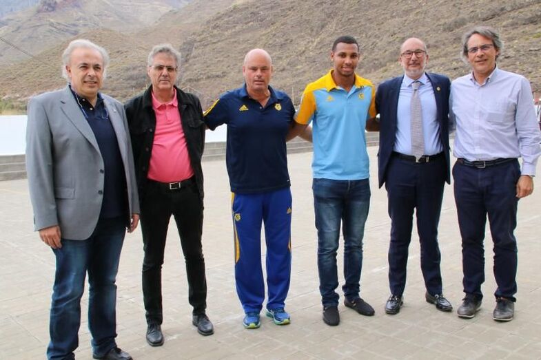 escuelabaloncestoagaete18