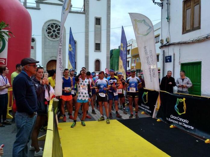 salidaentremontañaverttical2017