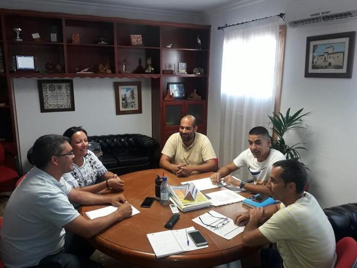 13854a91 2f37 4eb1 8cd8 1f8dd2c588c7