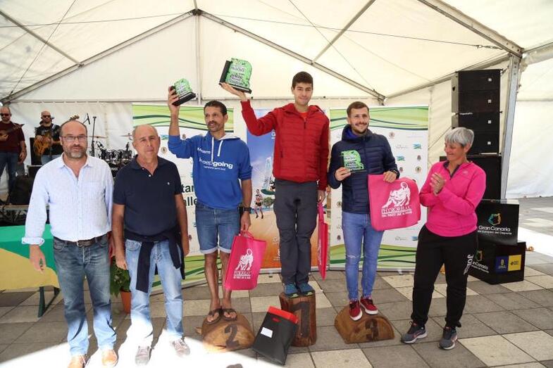 3vPodio masculino 32 1