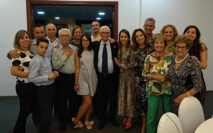 Antonio Rodriguez y Familia