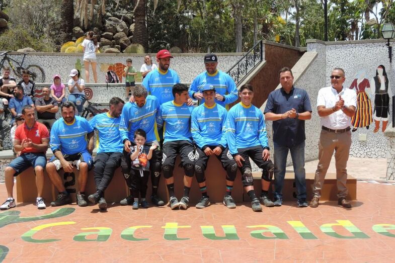 Foto Campepones de Canarias