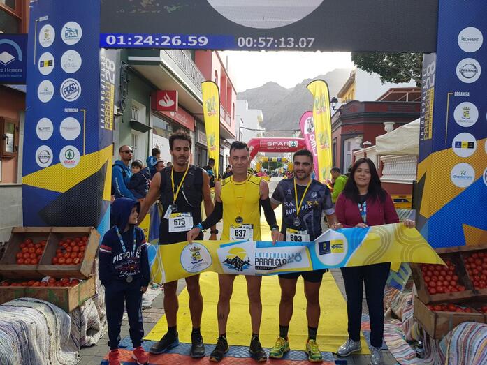 Podium masculino Corta 11 km