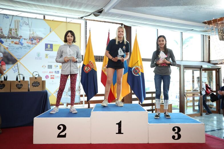 Podio Sub 13 femenino