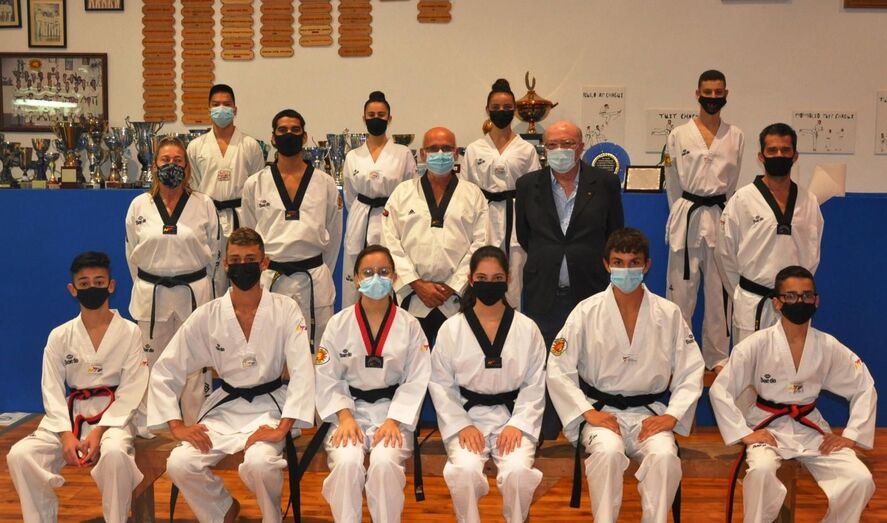 Kim Gáldar. Entrega