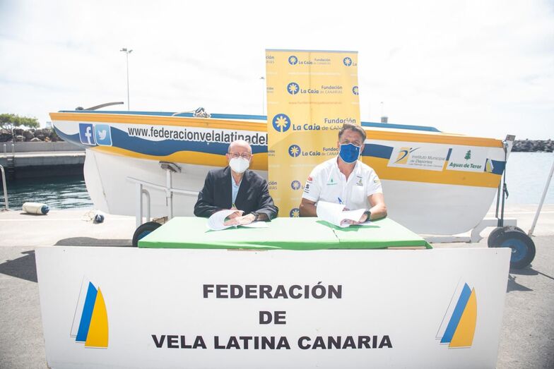 200805 vela latina caja 01