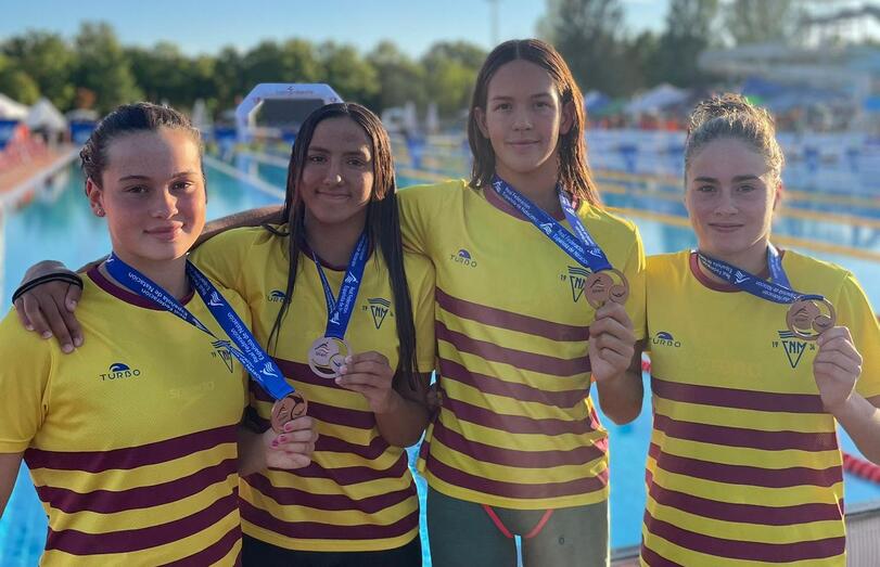 Isabel busto leire santana bianca nannucci y raquel ruíz