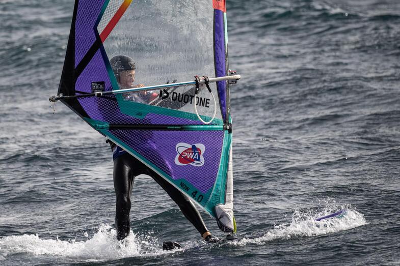 El alemán Peter Gobisch domina la categoría sub15