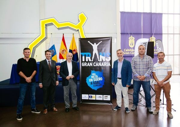 Presentación Transgrancanaria 220 OK