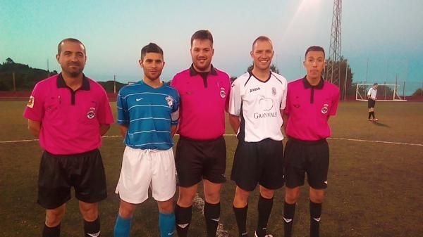 Capitanes y trió arbitral 29 5 2015
