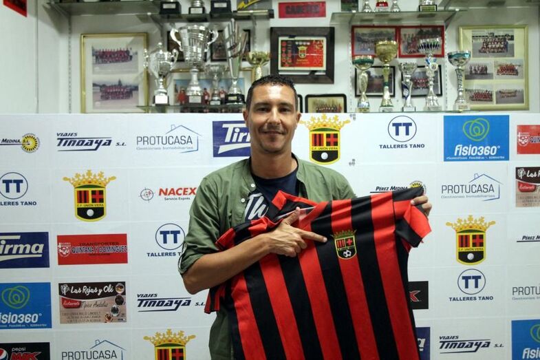 Jero en una imagen de archivo correspondiente a su presentación como técnico del Unión Viera