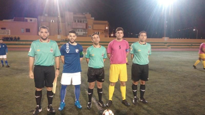 Trio arbitral y capitanes 3 2 2017