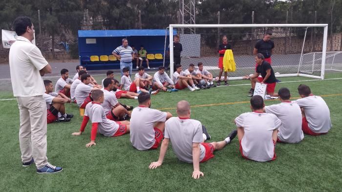 entrenamientoudguia1516