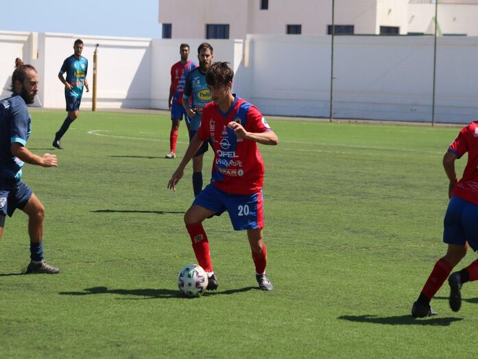 PRETEMPORADA. CD EL COTILLO UD LANZAROTE 3