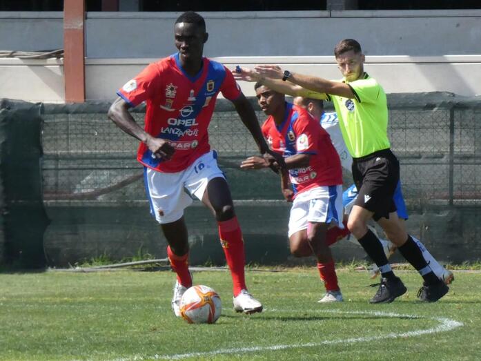 TERCERA. CD TENERIFE B UD LANZAROTE 7
