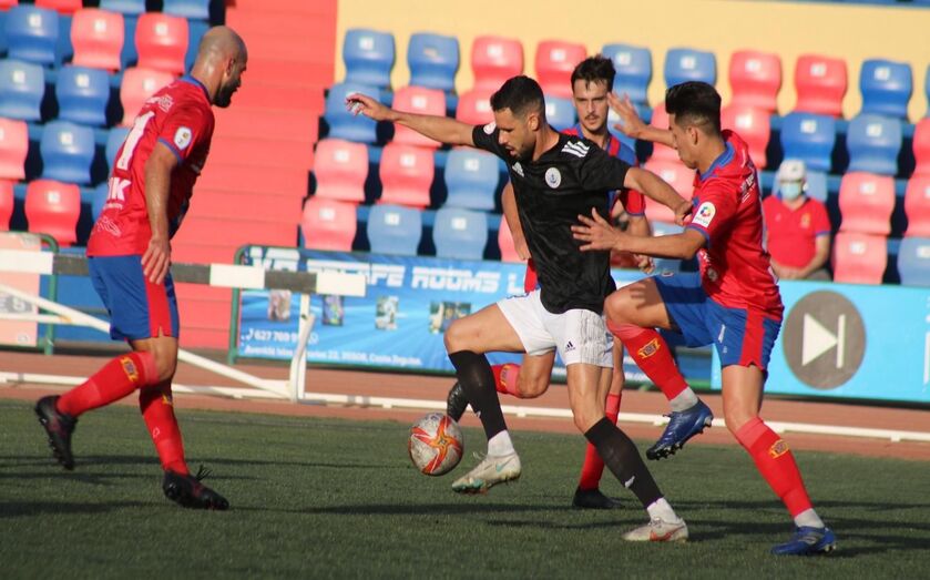 TERCERA. UD LANZAROTE CD MARINO 4