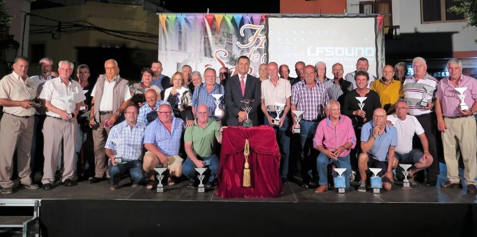 FUTBOL TODOS JUNTOS ESCENARIO