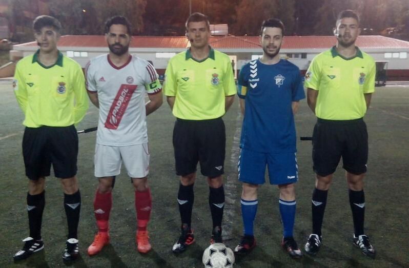 Trió arbitral y capitanes 9 3 2018