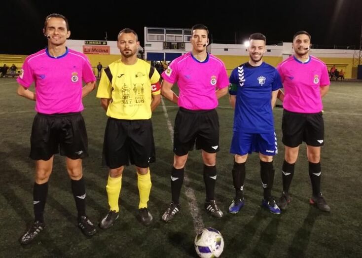 Capitanes y Trió arbitral 18 1 2019
