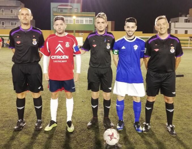 Capitanes y trió arbitral 21 12 2018