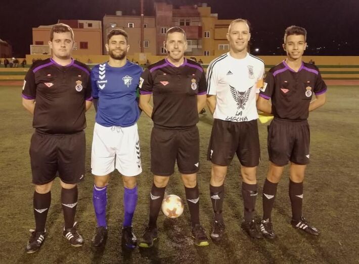 Capitanes y trió arbitral 23 11 2018