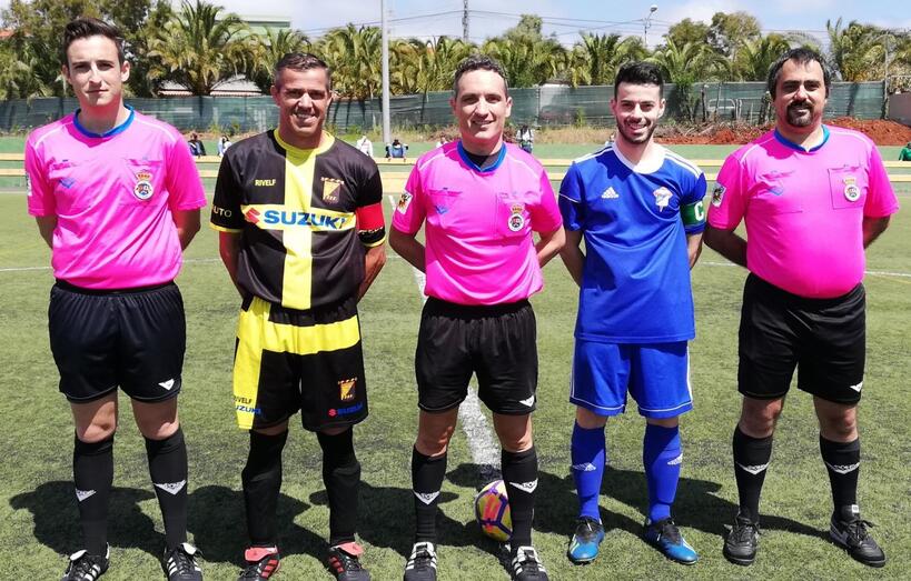 Trió arbitral y capitanes 5 5 2019