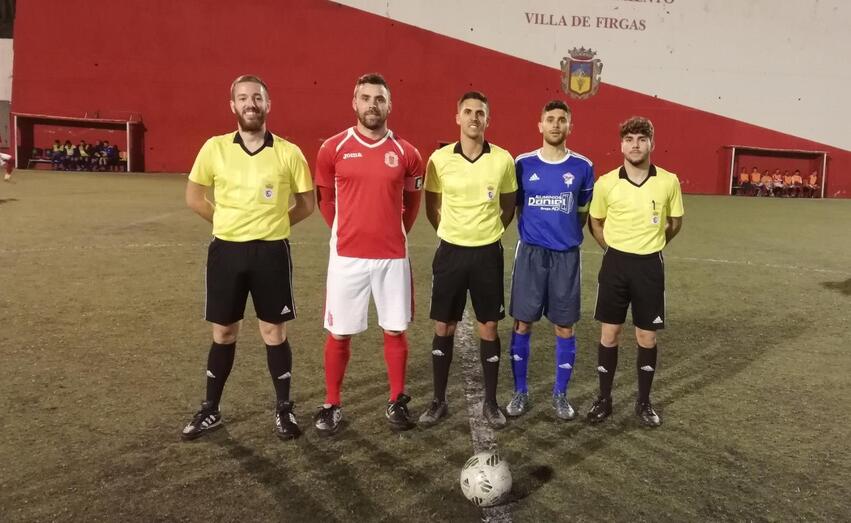 Capitanes y trió arbitral 14 2 2020