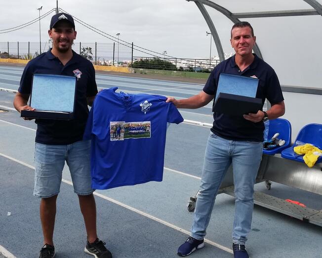 Detalles a Adrian Repe y Muiguel 26 6 2021