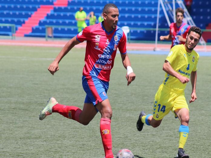 TERCERA. UD LANZAROTE UD LAS PALMAS C 5