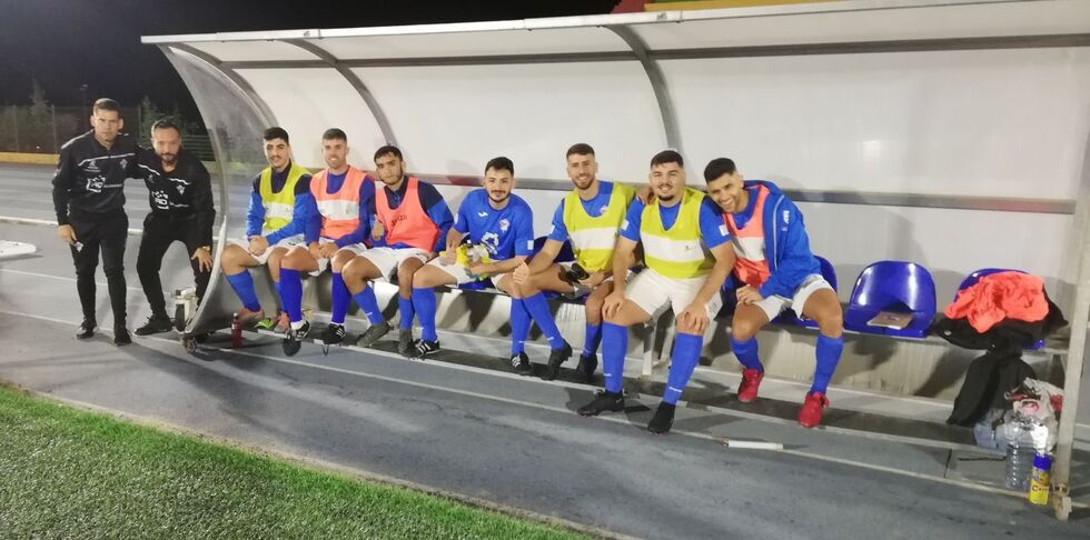 Banquillo local 18 11 2022