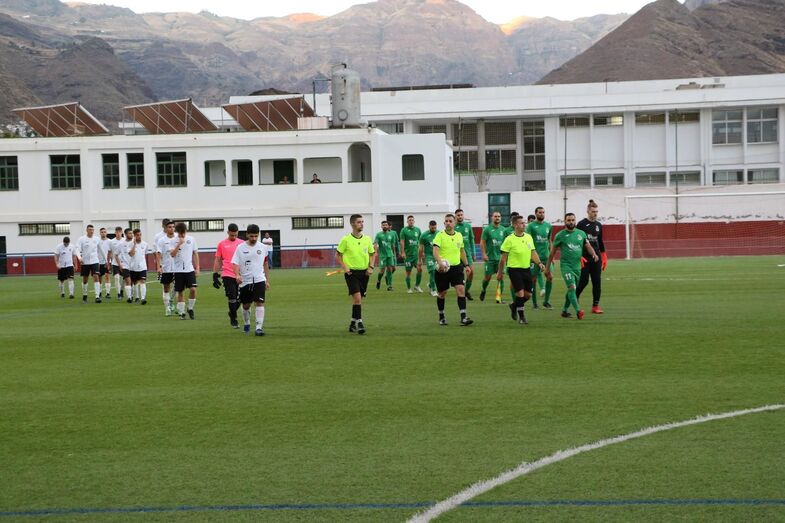 salidacampoguayaarucas