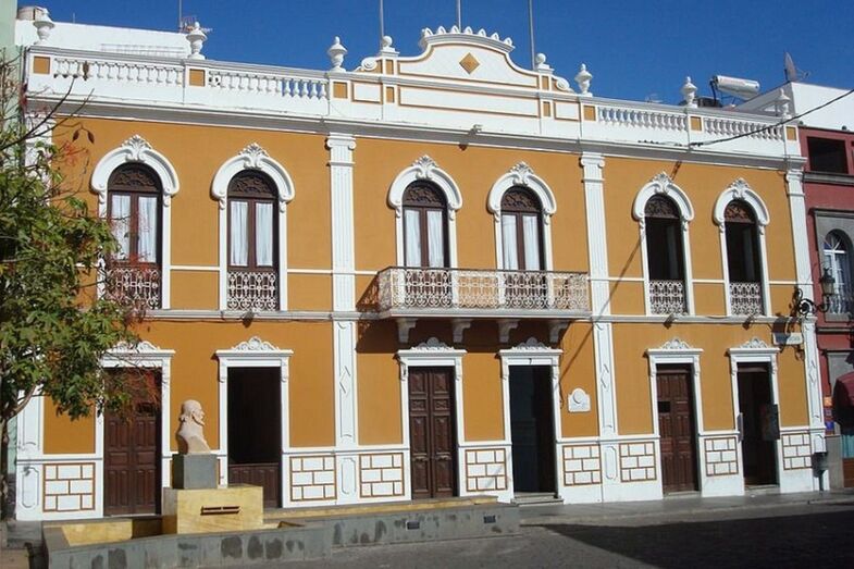 Fachada del Casino de Galdar 1