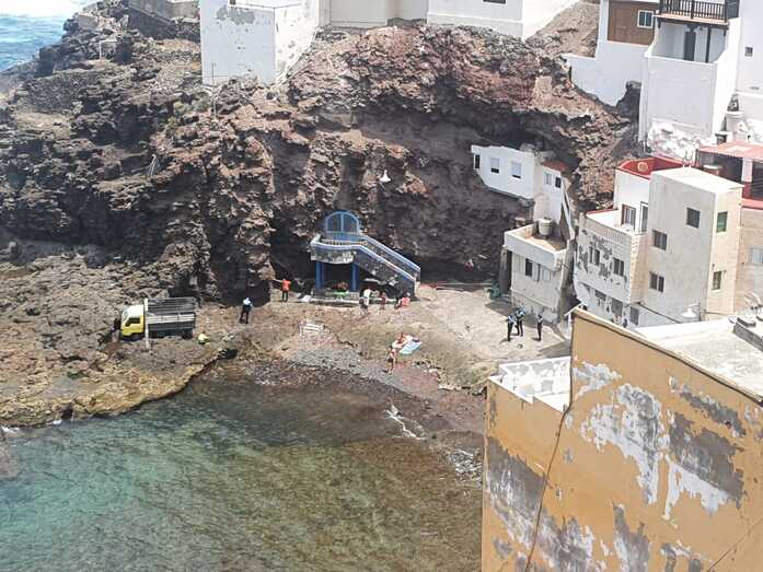 camionaccidentadoen caleta02