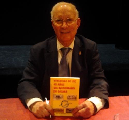 Jos Luis Domnguez autor del libro