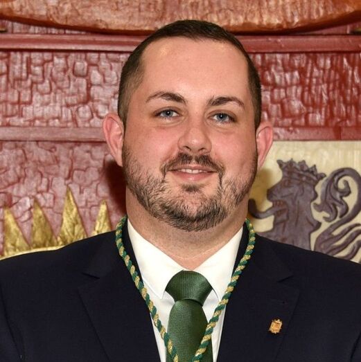 julio mateo 682x1024